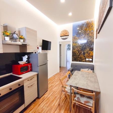 Comfy Appartment Near Metro M3 - Wifi Milano Exterior foto